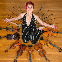 Gloria Justen - 5 string viola